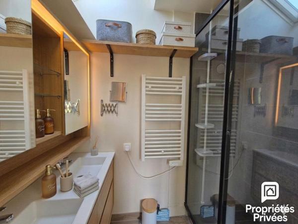 Maison individuelle récente 127 m² - 4 chambres  - Jardin - Garage/Stationnement - Proche Valserhône et Genève - Grésin (Leaz)