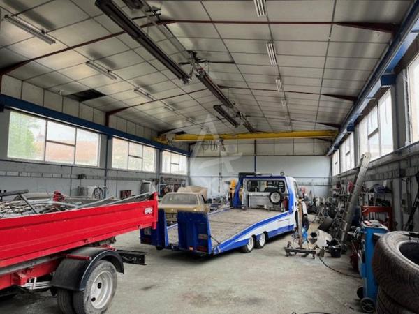 Local pour activité ou stockage