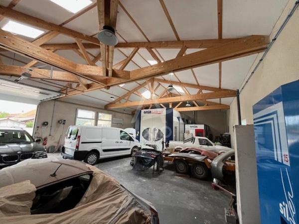 Local pour activité ou stockage