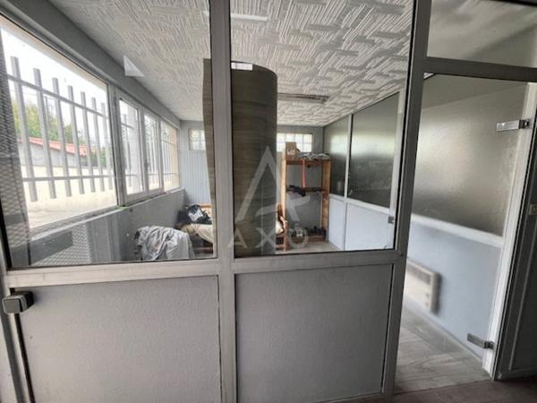 Local pour activité ou stockage