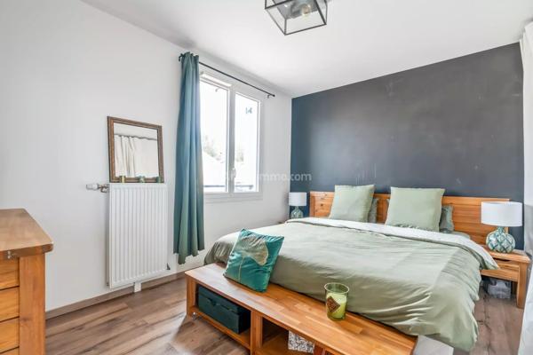 Vente                                                      Maison
                        
                     4 pièces                      80 m2                     à Dampmart