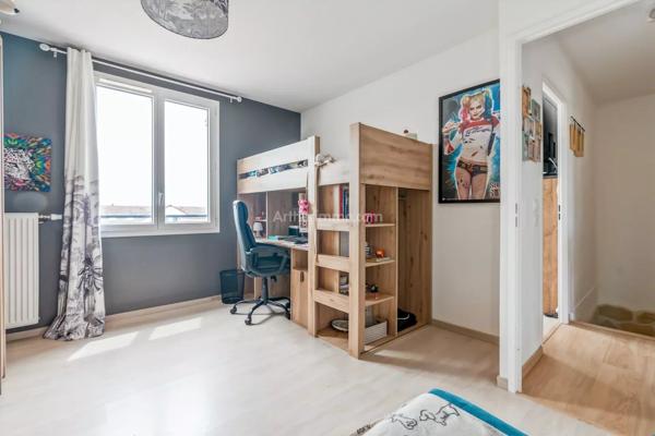 Vente                                                      Maison
                        
                     4 pièces                      80 m2                     à Dampmart