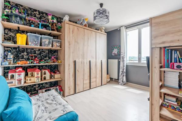 Vente                                                      Maison
                        
                     4 pièces                      80 m2                     à Dampmart