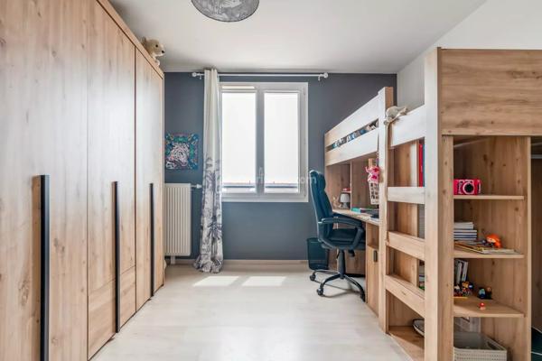 Vente                                                      Maison
                        
                     4 pièces                      80 m2                     à Dampmart