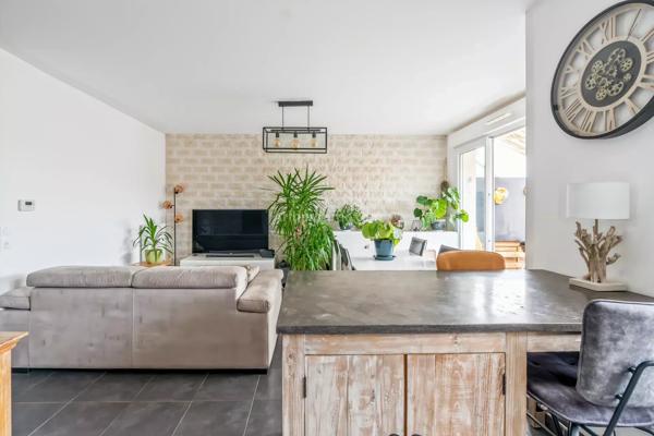 Vente                                                      Maison
                        
                     4 pièces                      80 m2                     à Dampmart