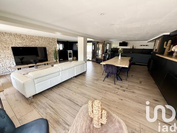Maison à vendre 5 pièces 203 m² Roche-la-Molière
