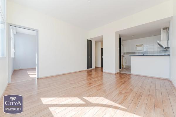 Appartement à vendre 2 pièces 55m² Tours (37000)