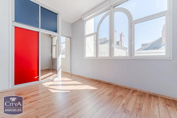 Appartement à vendre 2 pièces 55m² Tours (37000)