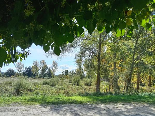 GIVERNY — INVESTISSEMENT STRATÉGIQUE ET RARE SUR LE MARCHÉ