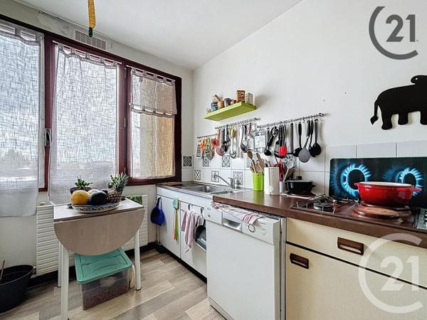 Appartement T3 à vendre  3 pièces - 71 m2 TROYES - 10