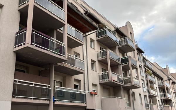 Appartement à vendre    3 pièces • 65 m2 Strasbourg