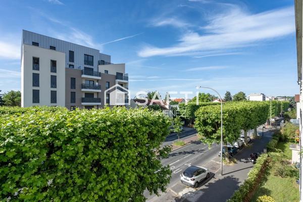Lumineux F3  de 57 m² en parfait état au Perreux-sur-Marne