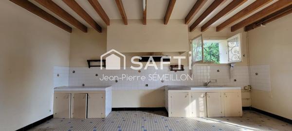 Maison 185 M² cour intérieure, 4 chambres, dépendance