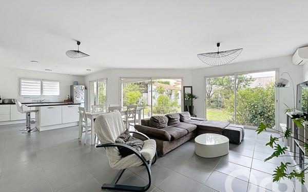 Maison à vendre    6 pièces •  Canohès