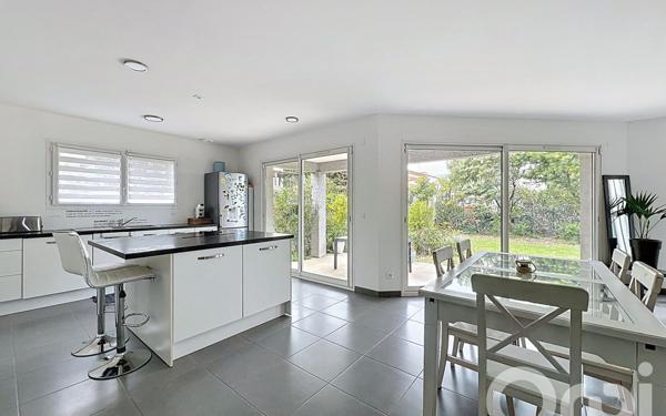 Maison à vendre    6 pièces •  Canohès