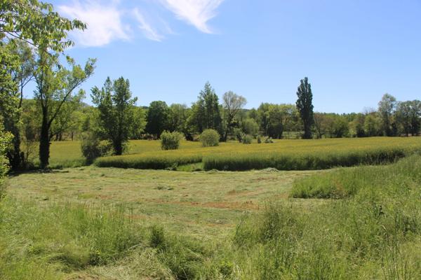 Ancien corps de ferme à rafraîchir