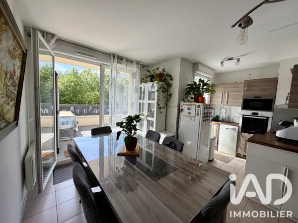 Appartement à vendre 3 pièces 53,94 m² Savigny-le-Temple