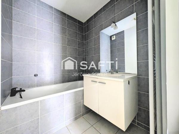 APPARTEMENT T3 AVEC BALCON, BOX ET ASCENCEUR