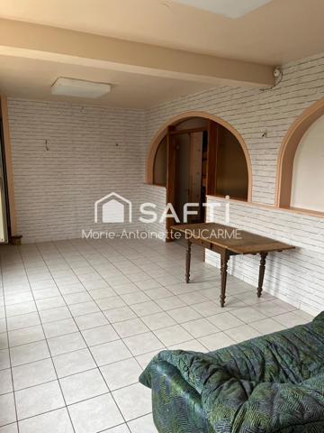 Grande maison , de 154 m2, beaucoup de potentiel