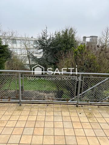 Grande maison , de 154 m2, beaucoup de potentiel