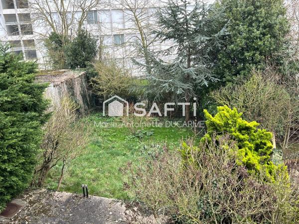 Grande maison , de 154 m2, beaucoup de potentiel