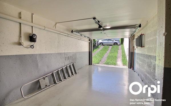 Maison à vendre    5 pièces •  Montigny-le-Bretonneux