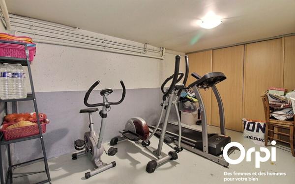 Maison à vendre    5 pièces •  Montigny-le-Bretonneux