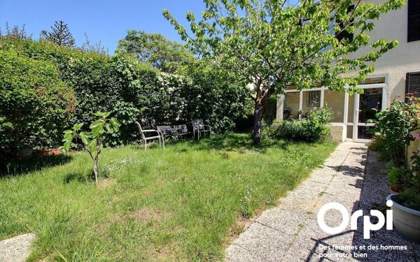 Maison à vendre    5 pièces •  Montigny-le-Bretonneux