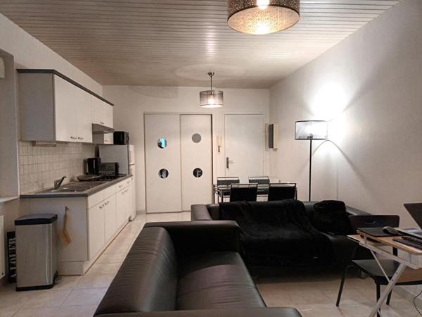 Appartement T2 La Rochelle 17 centre ville rdc avec local vélos