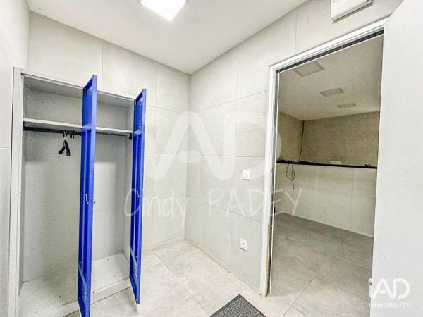 Local d’activité à vendre 320 m² Montévrain