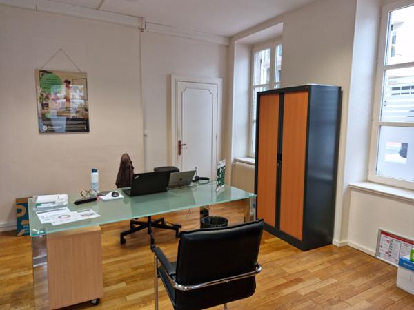 Bureau - 79 m²