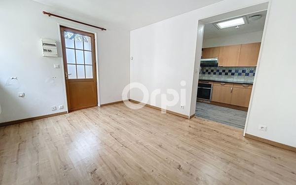 Appartement à louer    1 pièce • 28,90 m2 Creil