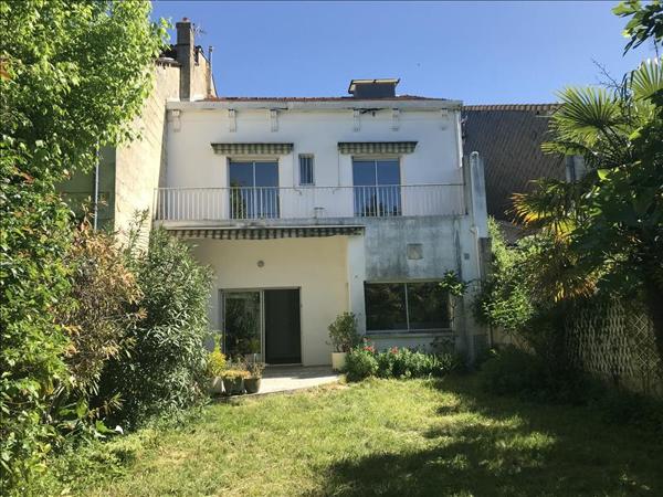Maison à vendre |  Talence |  10 pièces | 227 m²