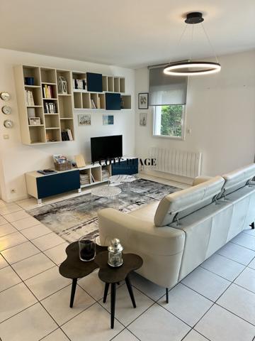 Royan (17200) Maison contemporaine avec terrasses – Pontaillac, Royan au prix de 583 000 € HAI