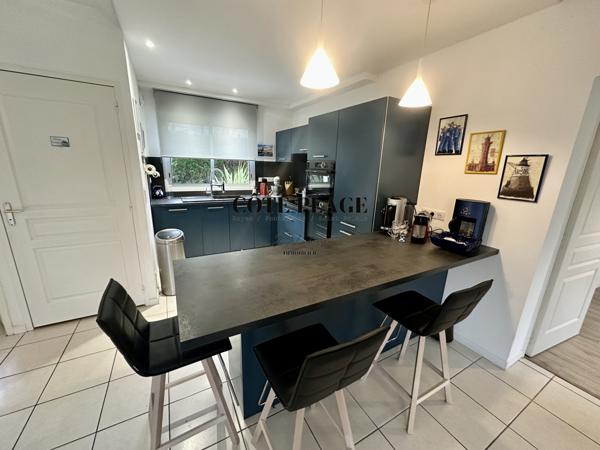 Royan (17200) Maison contemporaine avec terrasses – Pontaillac, Royan au prix de 583 000 € HAI