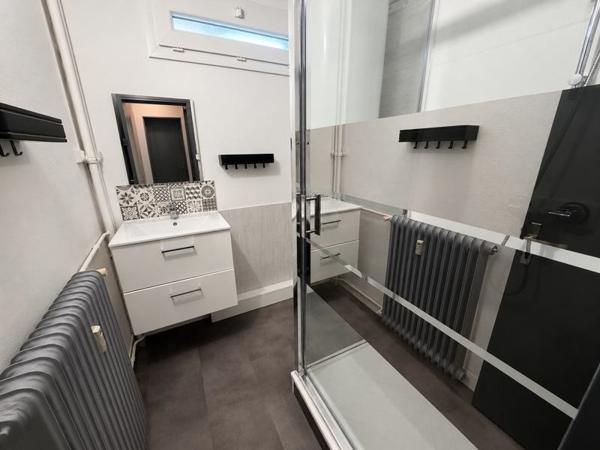 Appartement à louer 590 € CC Marmande 4 p 66 m² DPE E