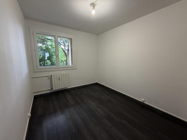 Appartement à louer 590 € CC Marmande 4 p 66 m² DPE E