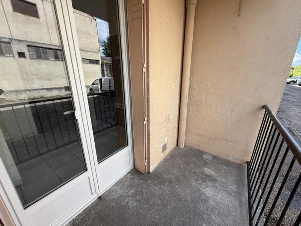 Appartement à louer 590 € CC Marmande 4 p 66 m² DPE E