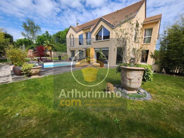 Vente                                                      Propriété
                        
                     10 pièces                      260 m2                     à Brunoy