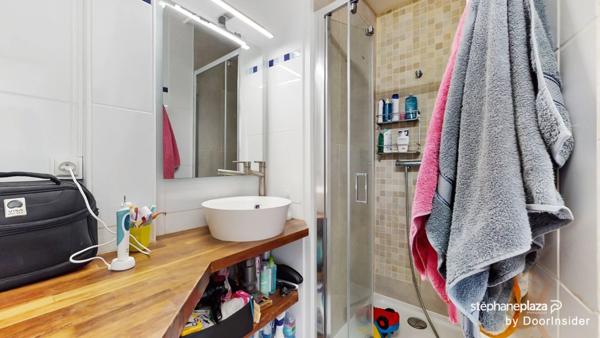 Location                                                      Appartement
                        
                     3 pièces                      51 m2                     à Vitry-sur-Seine