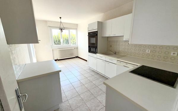 Appartement à vendre    4 pièces •  La Verpillière