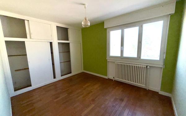 Appartement à vendre    4 pièces •  La Verpillière