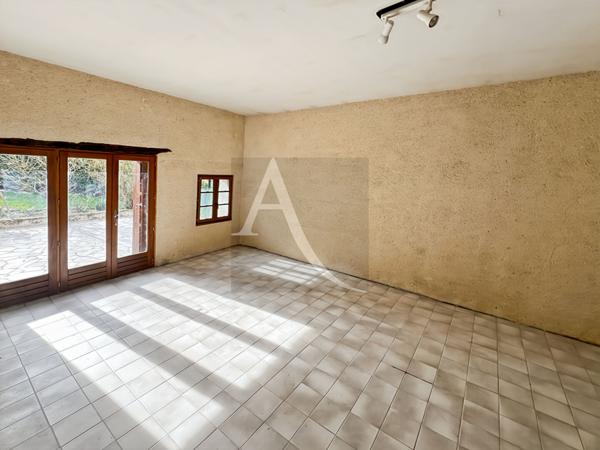 Belle maison de campagne en pierre avec piscine !