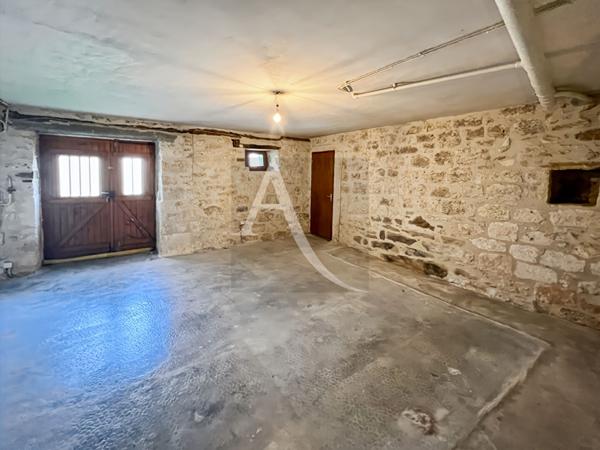 Belle maison de campagne en pierre avec piscine !