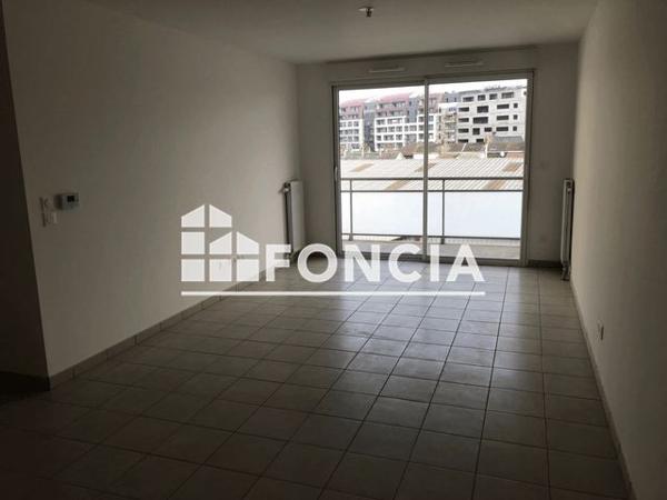 Location Appartement 3 pièces 61.65 m² - 6 RUE JEANNE D'ARC Le Petit Quevilly 76140