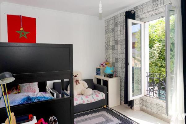 QUARTIER PAVILLONAIRE Proche de la garer RER C ABLON SUR SEINE