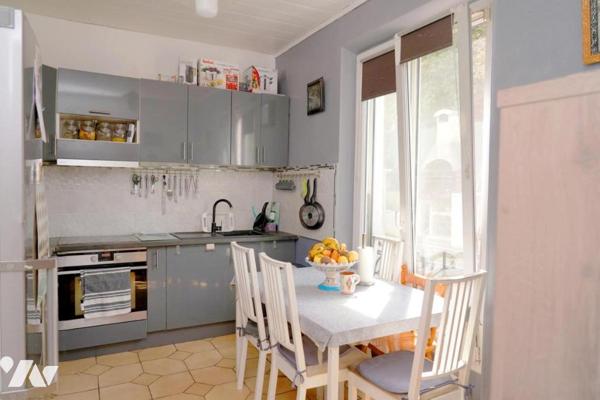 QUARTIER PAVILLONAIRE Proche de la garer RER C ABLON SUR SEINE