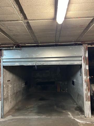 box fermé à louer Paris 6 rue Saint Romain