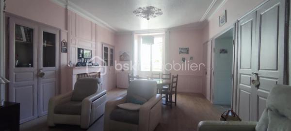 Maison de ville de 211 m²