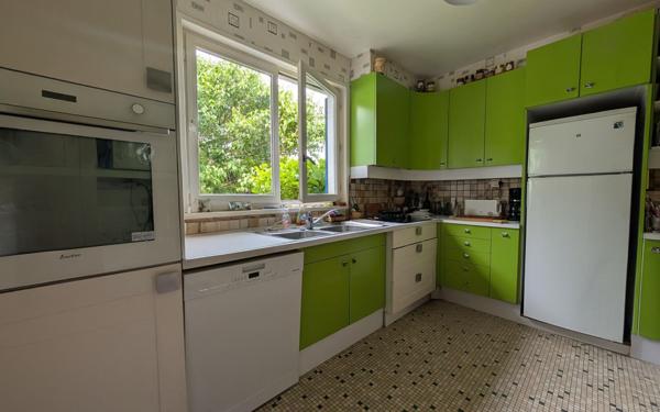 Maison à vendre    7 pièces • 247,70 m2 Mont-Saint-Aignan